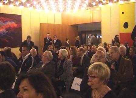 Débat sur l'identité nationale dans le 9-3, «département français»