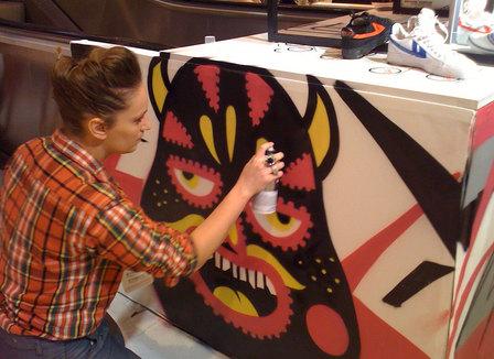 Graff : Kashink raconte les rituels funèbres dans son expo Mascalaveras à Lyon