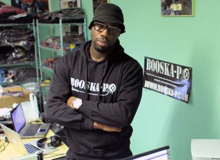 Le site Booska-P défend le rap made in France