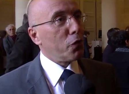 Et vous, quand est-ce que vous arrêtez la politique ?