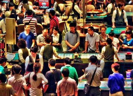 Sic Bo, marketing ethnique et buffet asiatique : les casinos se mettent au chinois