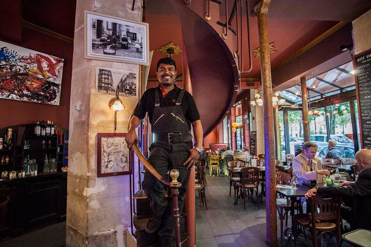 Sangarasivam Suthakaran, le patron du café Le Pari