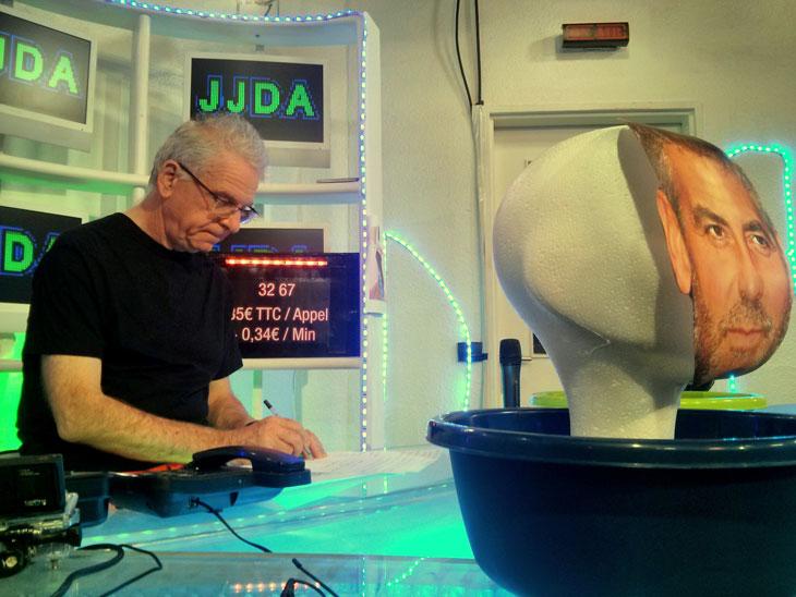 Jacky sur le plateau du JJDA, sur IDF