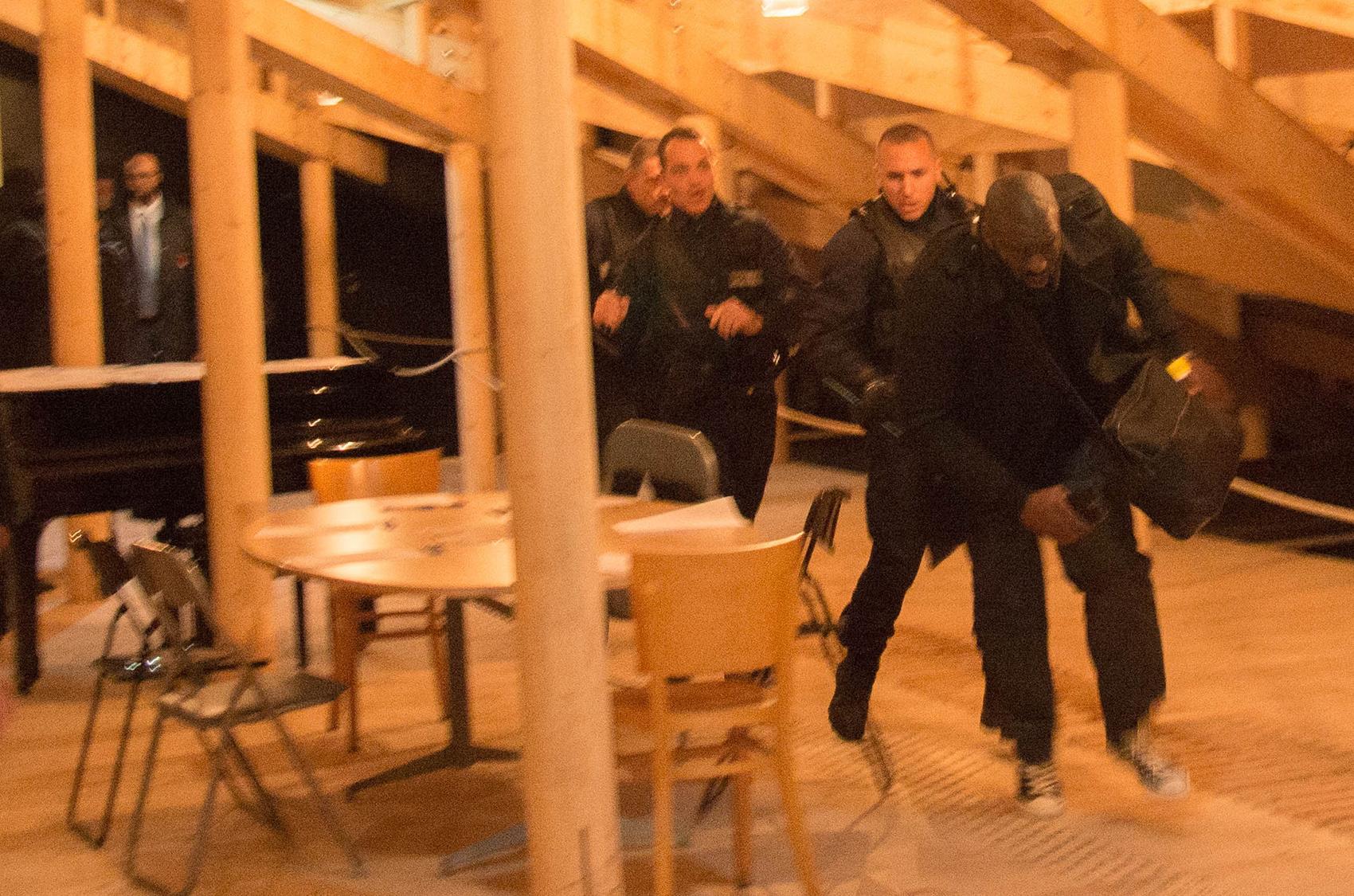 « J’étais venu dénoncer le racisme d’Exhibit B, j’ai été tabassé par la police »