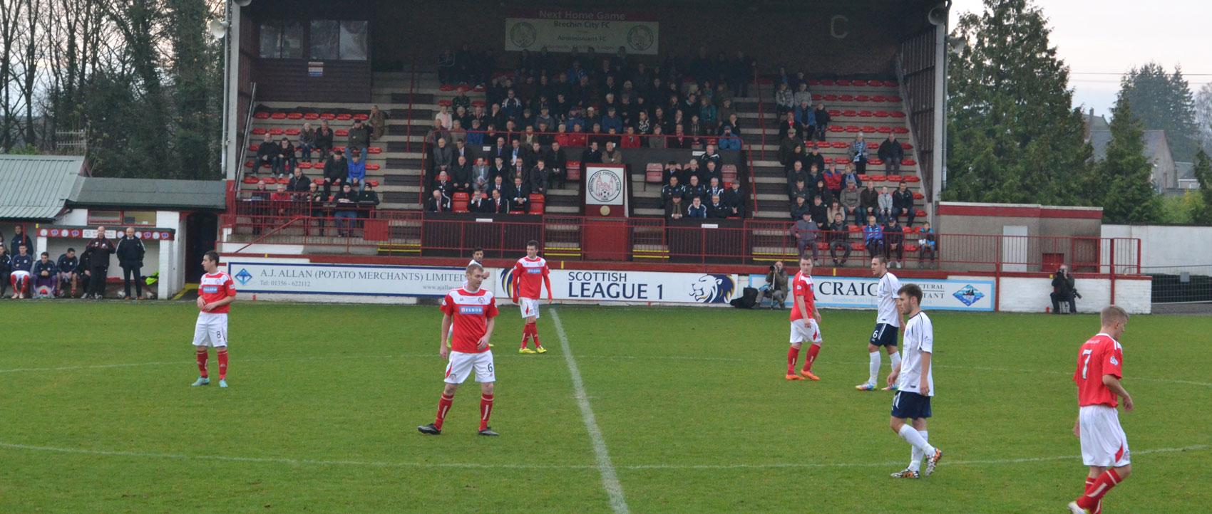 Au Royaume-Uni, les coopératives de supporters ont sauvé le foot semi-pro