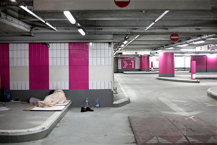 Dormir sous les néon