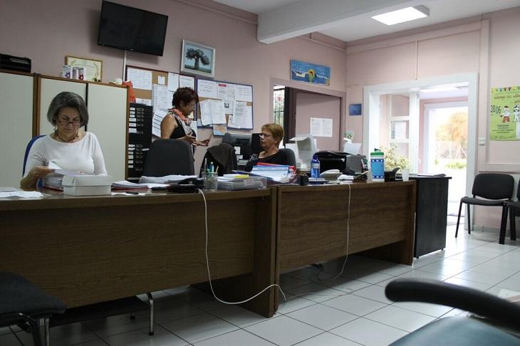 A Hellinikon, 250 bénévoles se bougent pour faire tourner la cliniqu