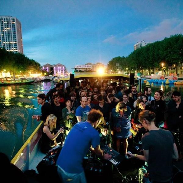 Croisière apéro électro sur l'Ourcq feat. Petit Bain