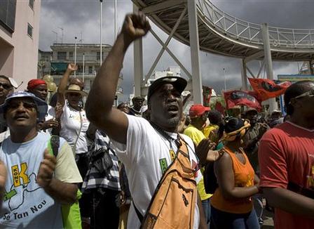 Les Martiniquais et les Guyanais disent « non » à l'autonomie accrue