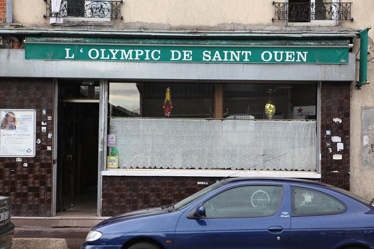 De l'autre côté de la rue Baue