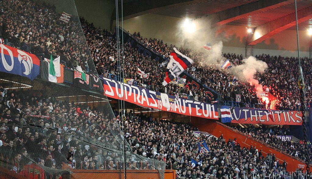 Des supporters interdits de stade lèvent des fonds pour attaquer le PSG