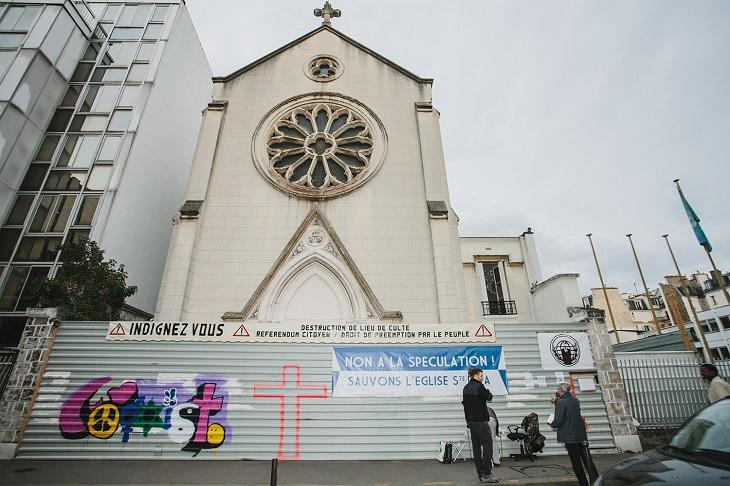 L'Eglise Sainte-Rita, une ZAD conspi' en plein Paris