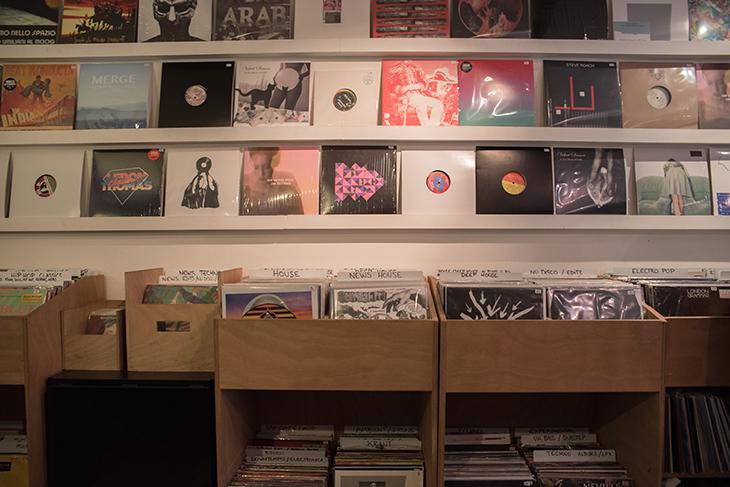 Edit disco, post punk, ambiant ou baléaric, Dave a aussi pas mal de sous-genres confidentiels en rayon.