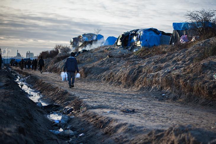 Les abords du Tunnel sous la Manche ou des axes routiers qui rejoignent le port de Calais sont devenus des lieux de tensio