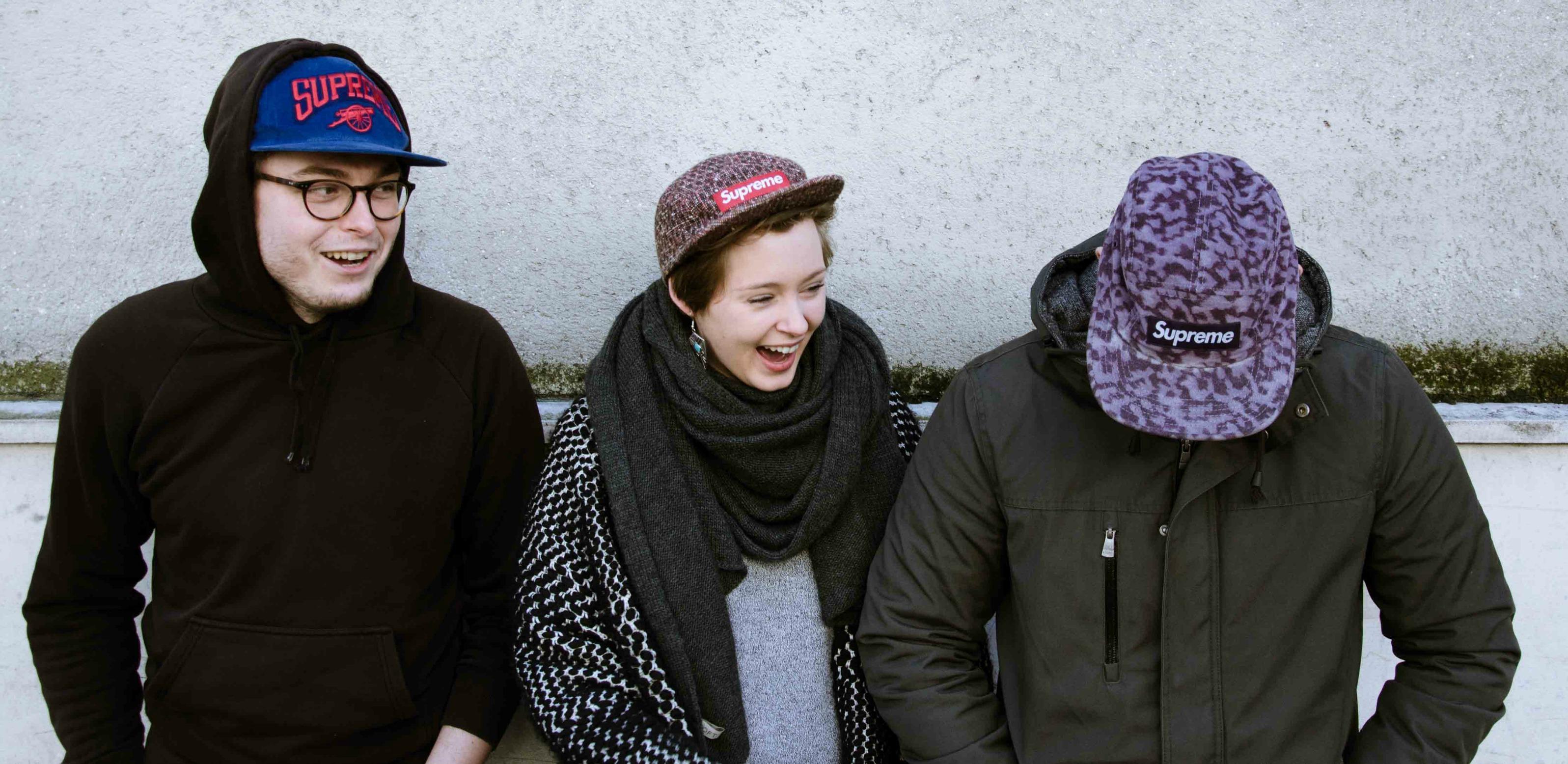 Le petit business des revendeurs de sapes Supreme 