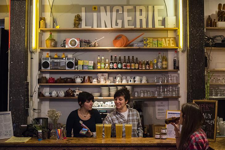 C'est l'heure de l'apéro.