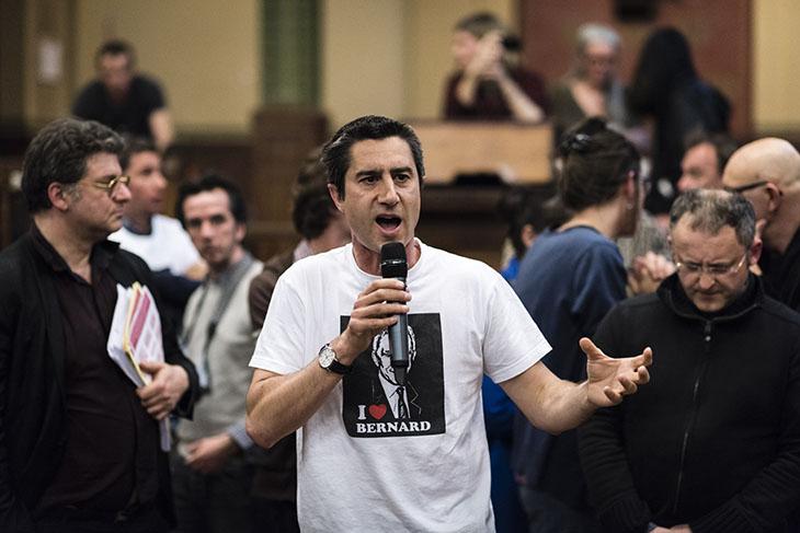 François Ruffin donne de la voix à la Bourse du travail