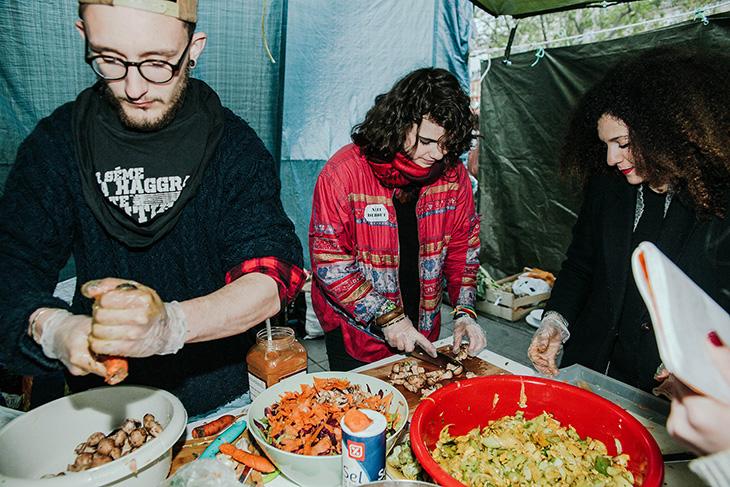 La commando des éplucheurs.