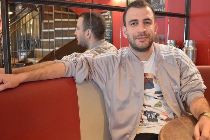 Mehdi Maizi, nouveau visage du journalisme rap