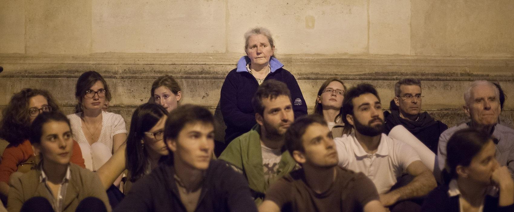  A Nuit Debout, tout le monde déteste les Veilleurs