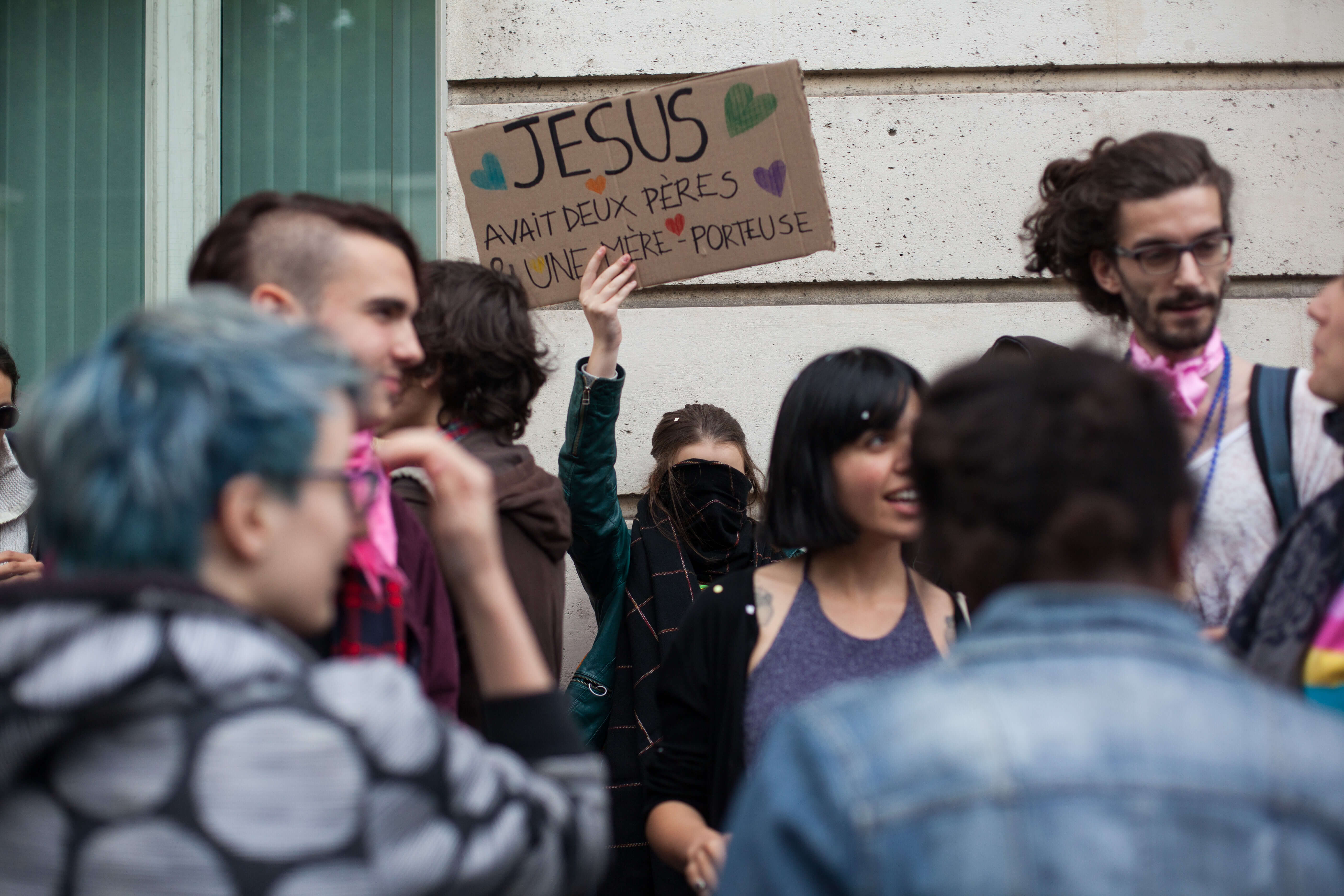 "Jésus avait deux pères et une mère-porteuse."