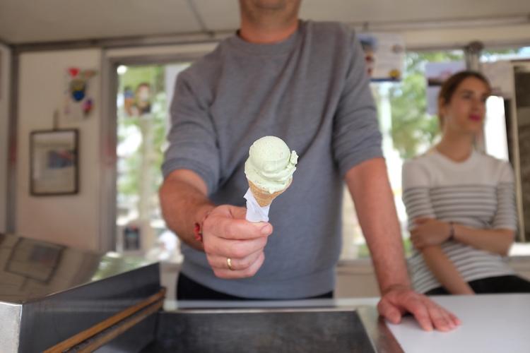 Une boule pistache ou rien