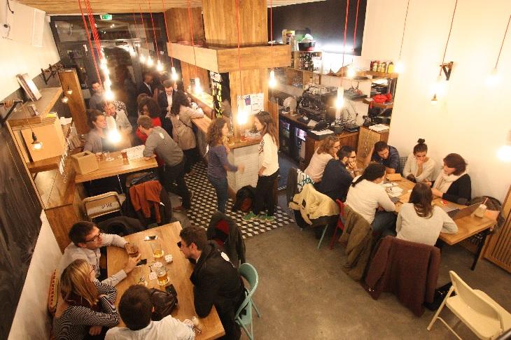 Au pays des lutins joyeux.