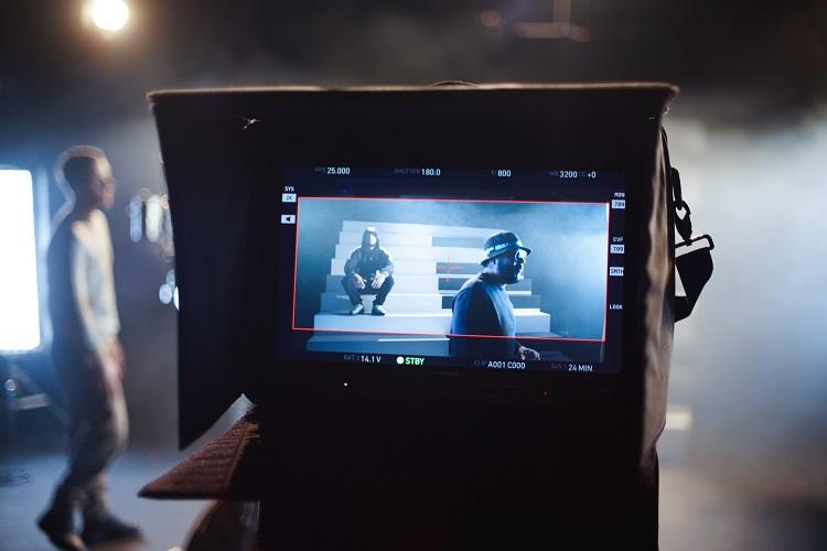 Seth Gueko et Lino dans le moniteur