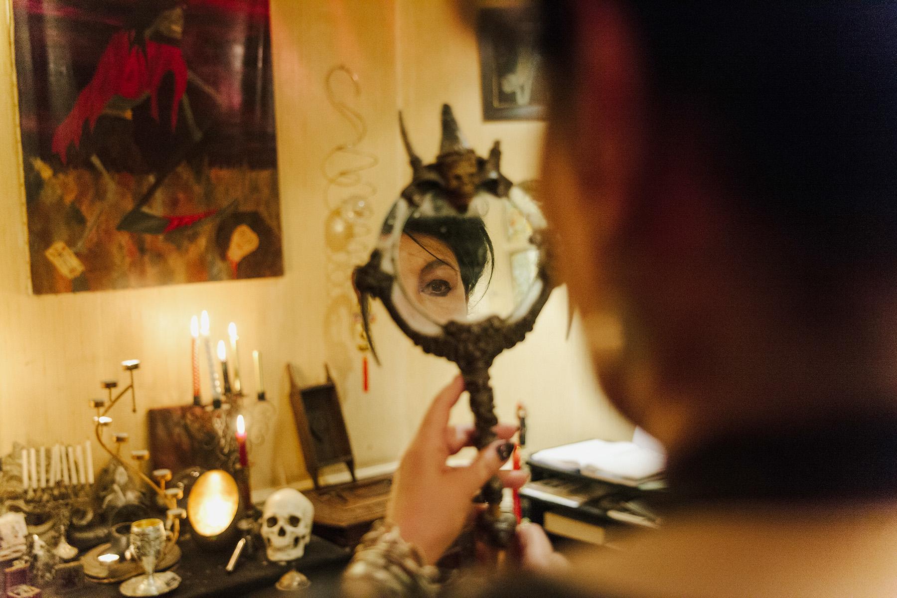 Miroir, mon beau miroir..