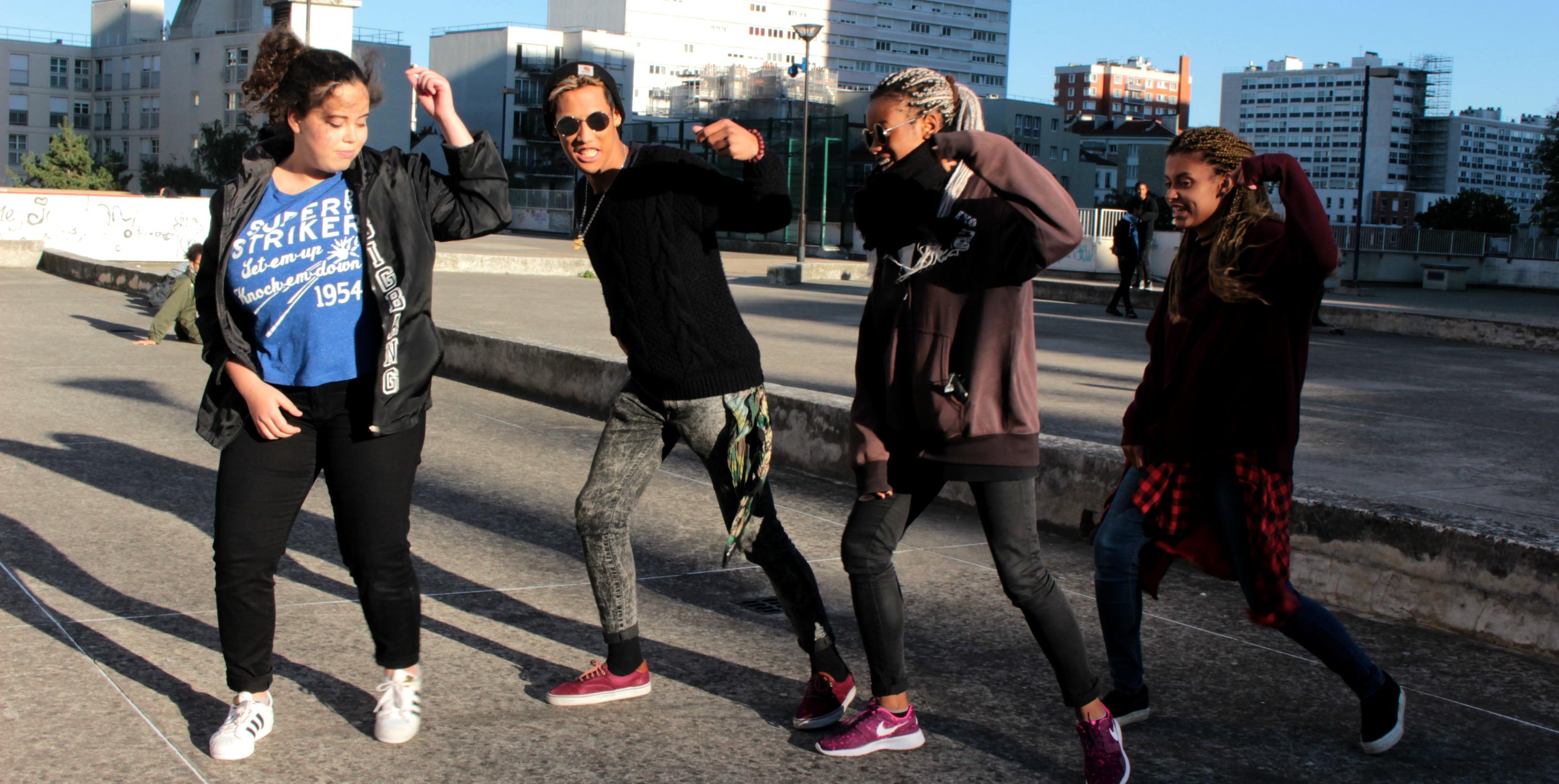 Avec les danseurs Parisiens de pop coréenne