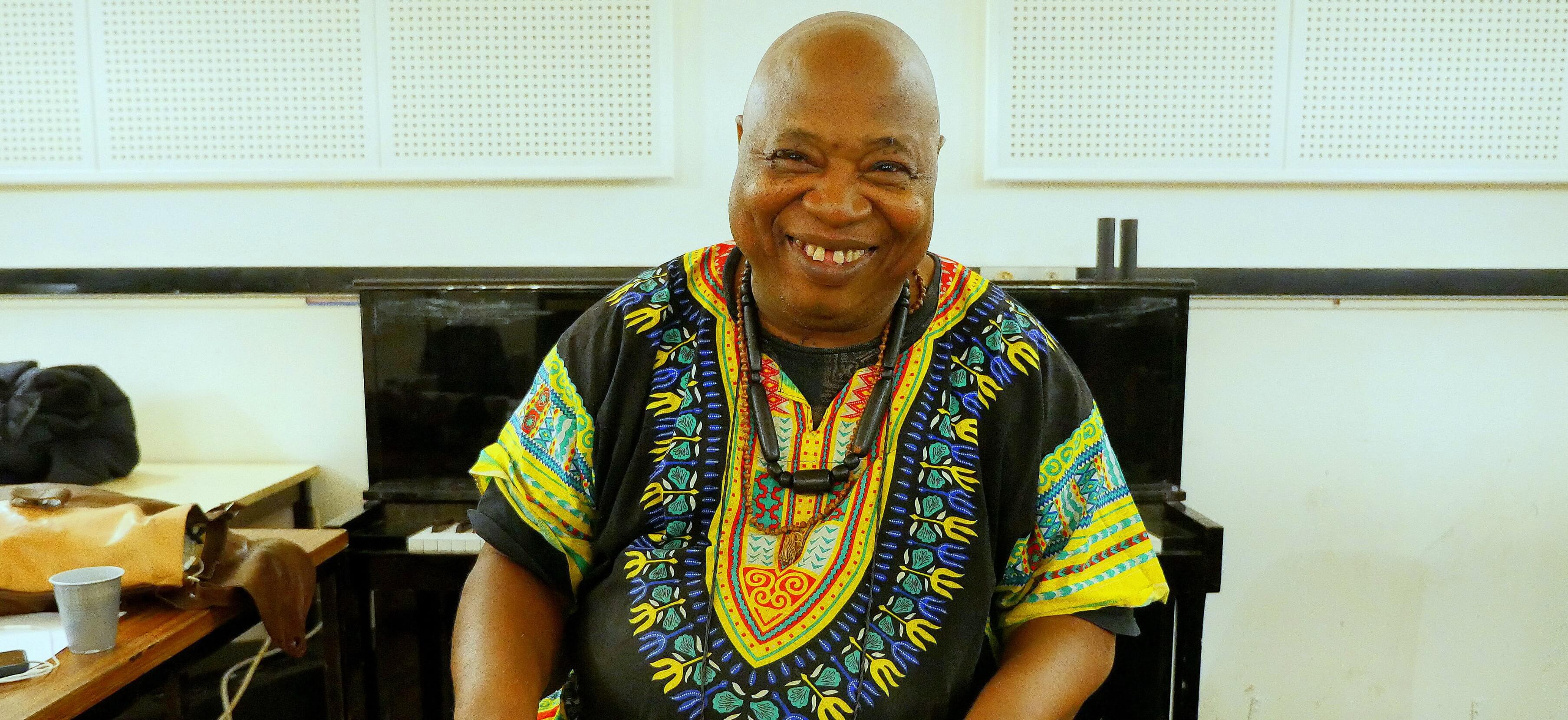 Le jazzman malien Cheick Tidiane Seck revient sur sa carrière stratosphèrique