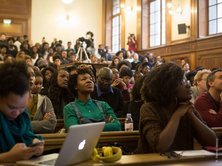 Pourquoi le vaccin fait flipper les Français