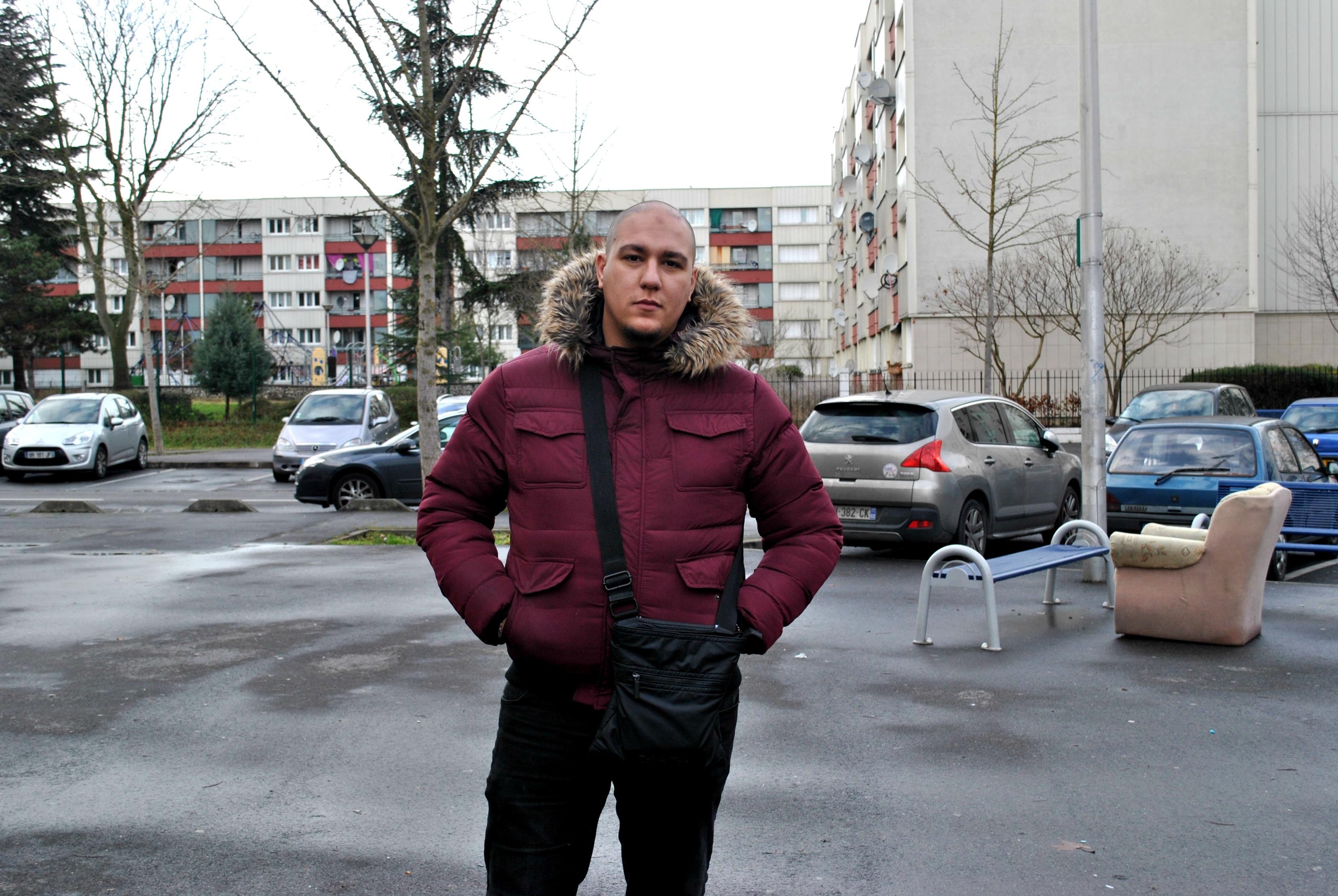 "Ici, je suis un sarrasins. Et c'est tout ce qu'il voit.