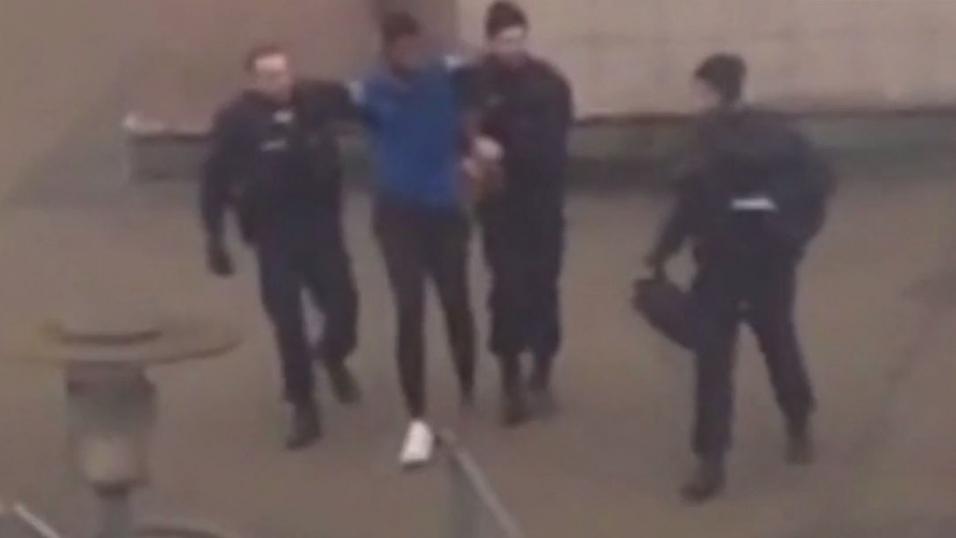 "On constate dans les affaires de violences policières, un deux poids deux mesures très fort"