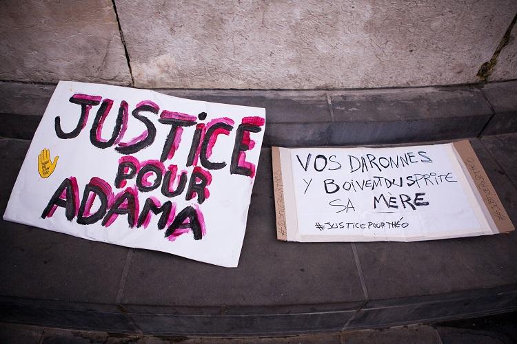 Certains manifestants étaient venus rappelés les précédentes mobilisations suite au viol présumé de Théo