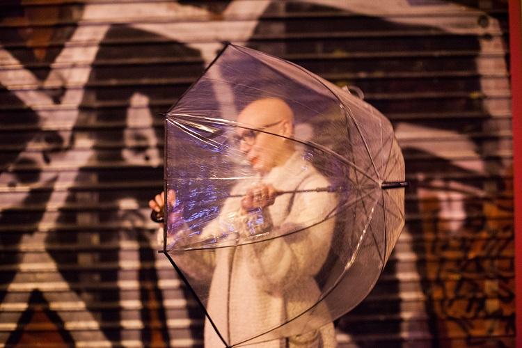 Marie est venue, en partie, à cause de la montée des extrême