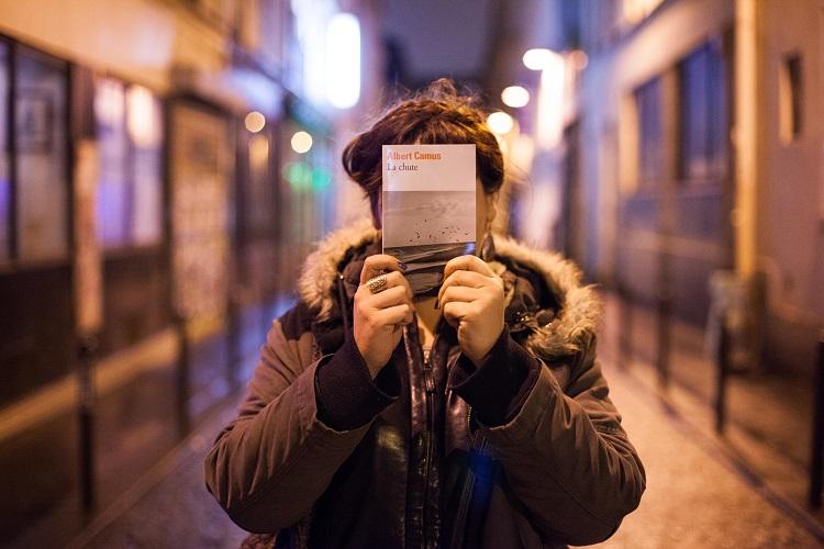 Carole blâme la pub