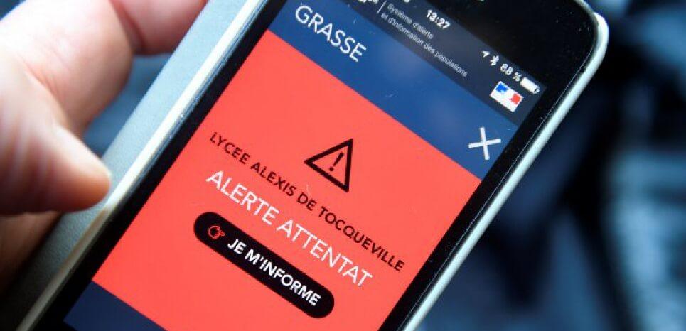 Hraf raconte la fusillade dans son lycée à Grasse