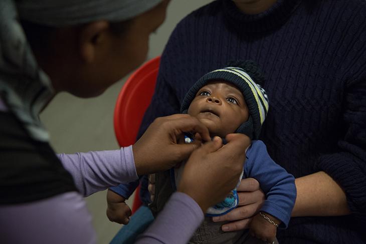 Zénébèche avec son fils Rhobot