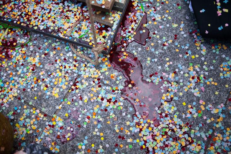 La grenadine coule à flo