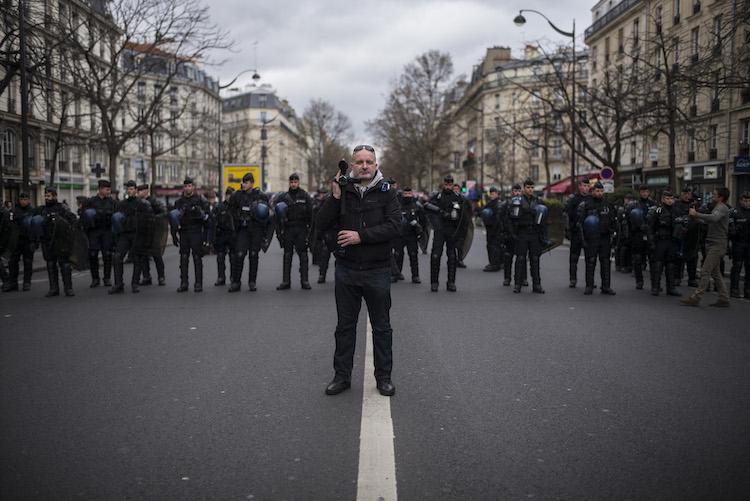 Le journaliste Laurent Bortolussi le 19 mars 2017, lors de la marche pour la Justice et la Dignit
