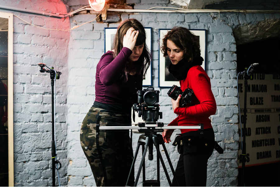 Lucie Blush sur le tournage de Captiv