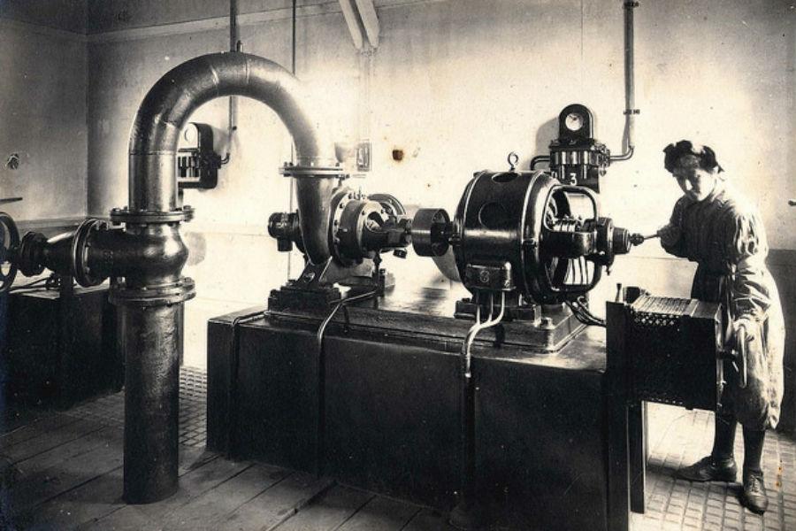 Le travail libère la femme ? En voilà une idée de riches !