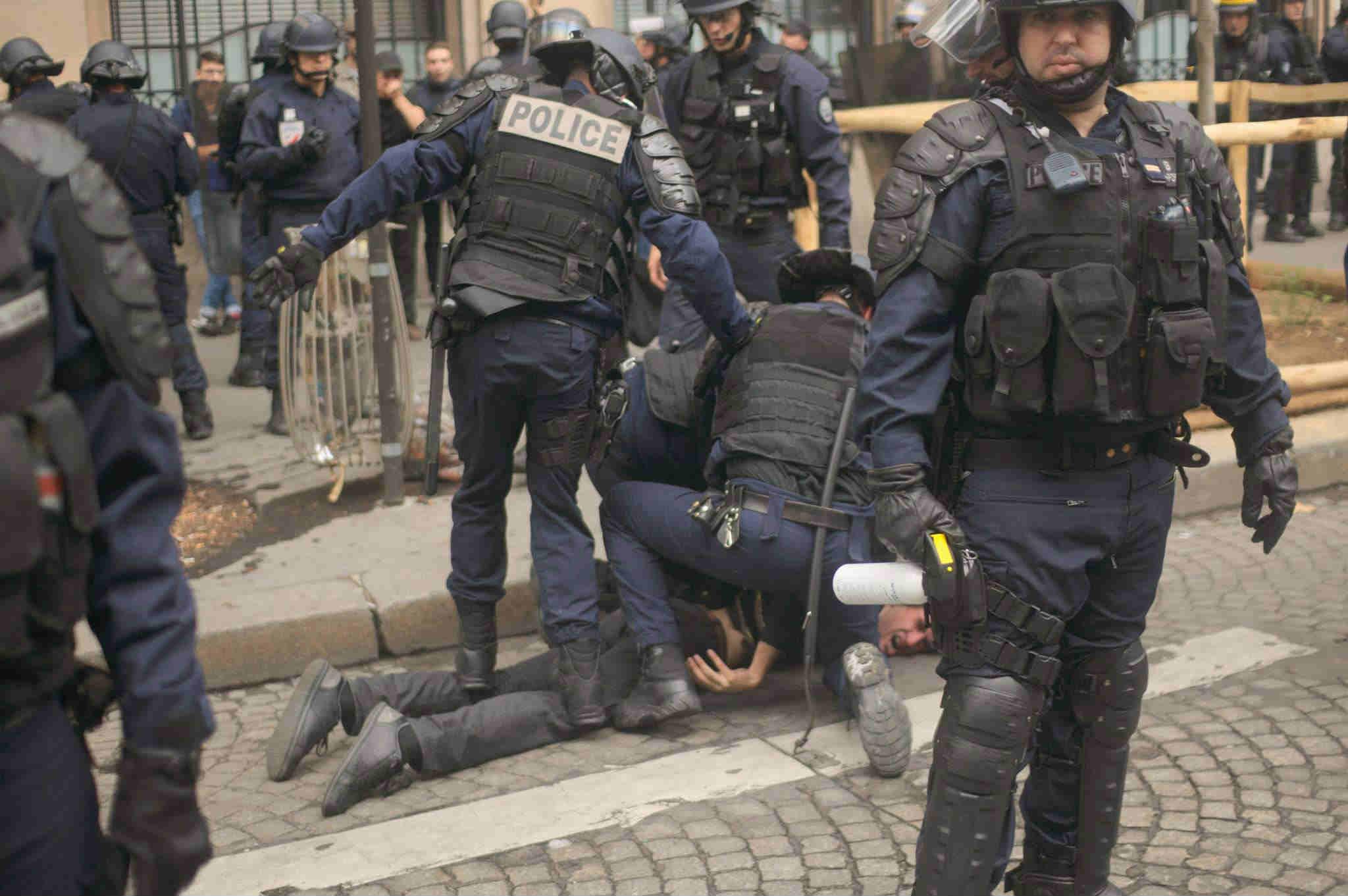 Loïc, frappé par la police et condamné 