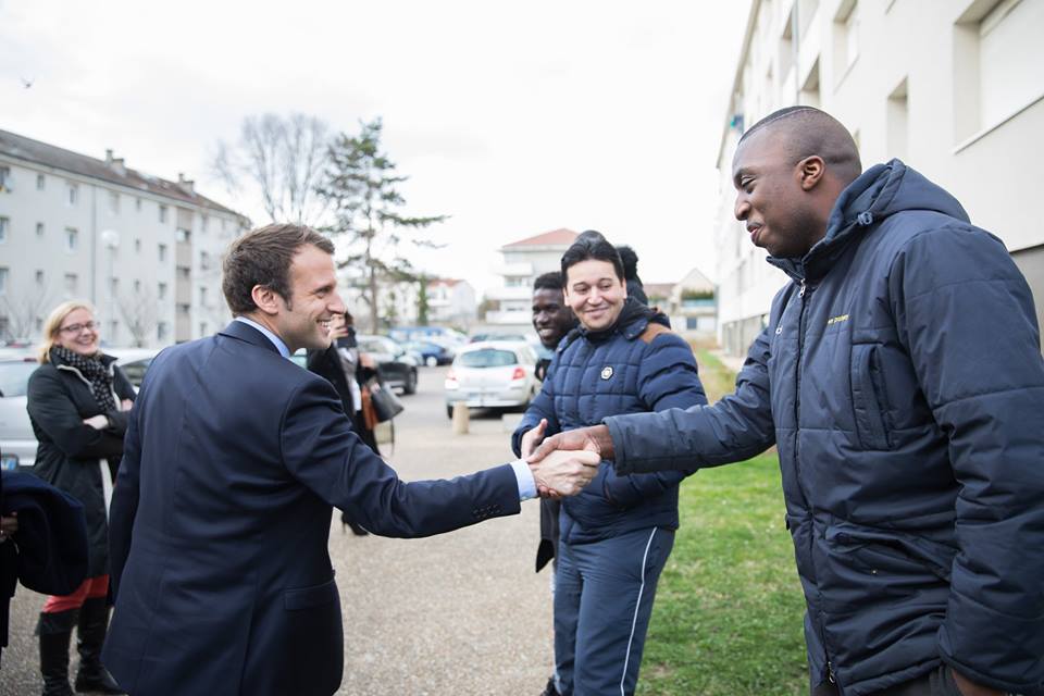Macron la voix des quartiers, quelle blague !
