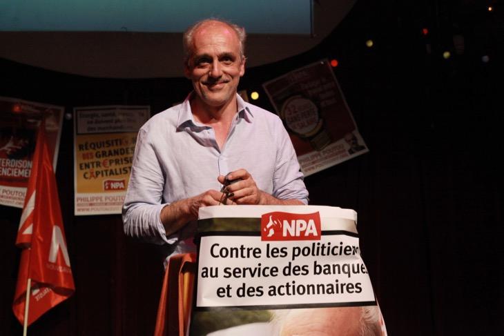 "Pour nous, en off, je rajouterais quelques mots" (Rires