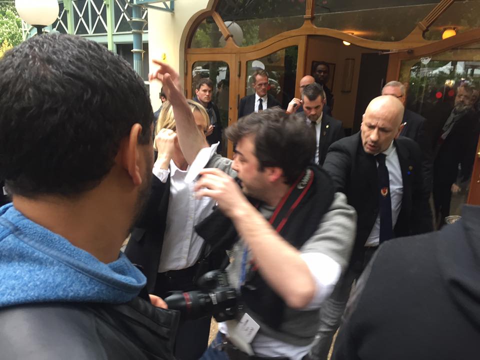 Photo-journaliste, j’ai été expulsé de la soirée électorale du FN