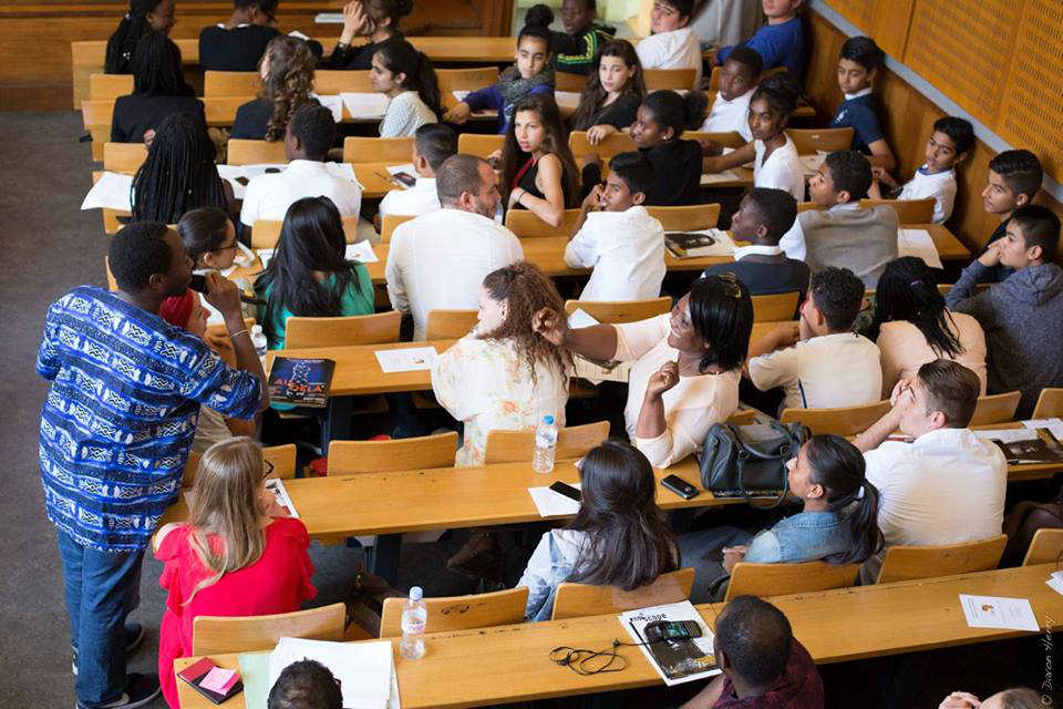 Comment on a ouvert l’université aux réfugiés