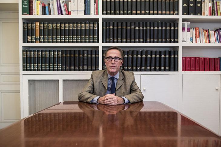 Maître Tricaud, le padre du game.