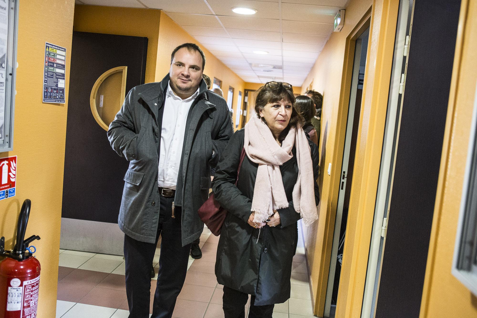 Les sénateurs Eliane Assassi et Fabien Gay sont venus visiter le CR